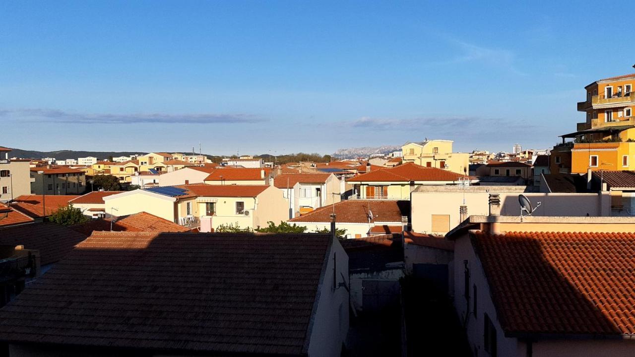 Lo Sguardo Sulla Citta' ,Panoramic View Apartment Olbia Luaran gambar